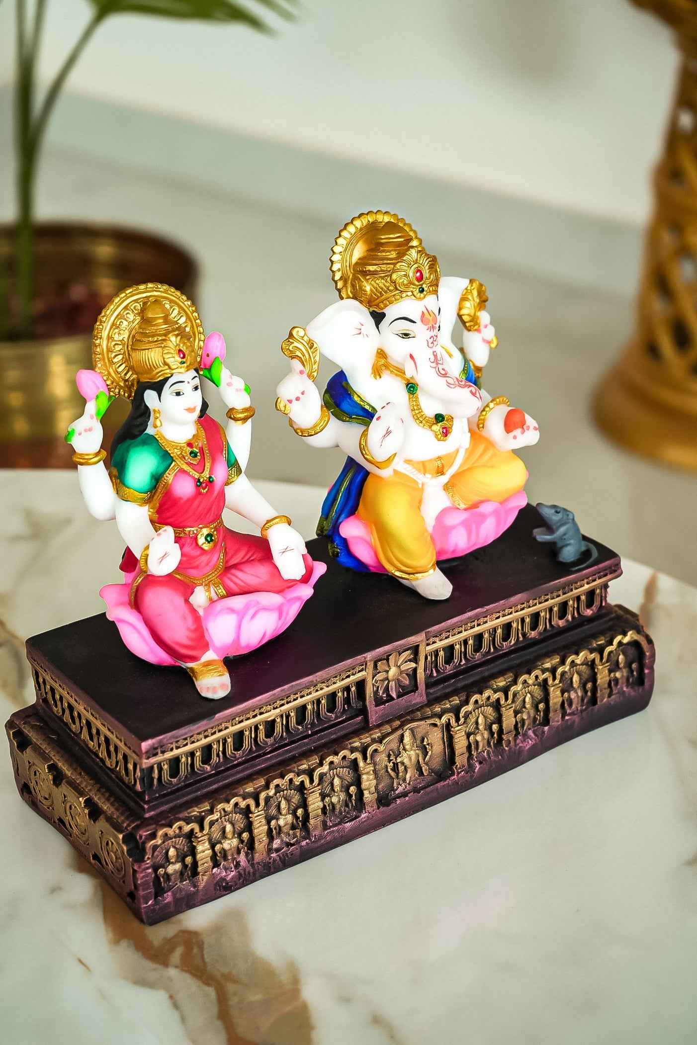 Resin Decor Lakshmi Ganesha Murti Idol-Upharkaro