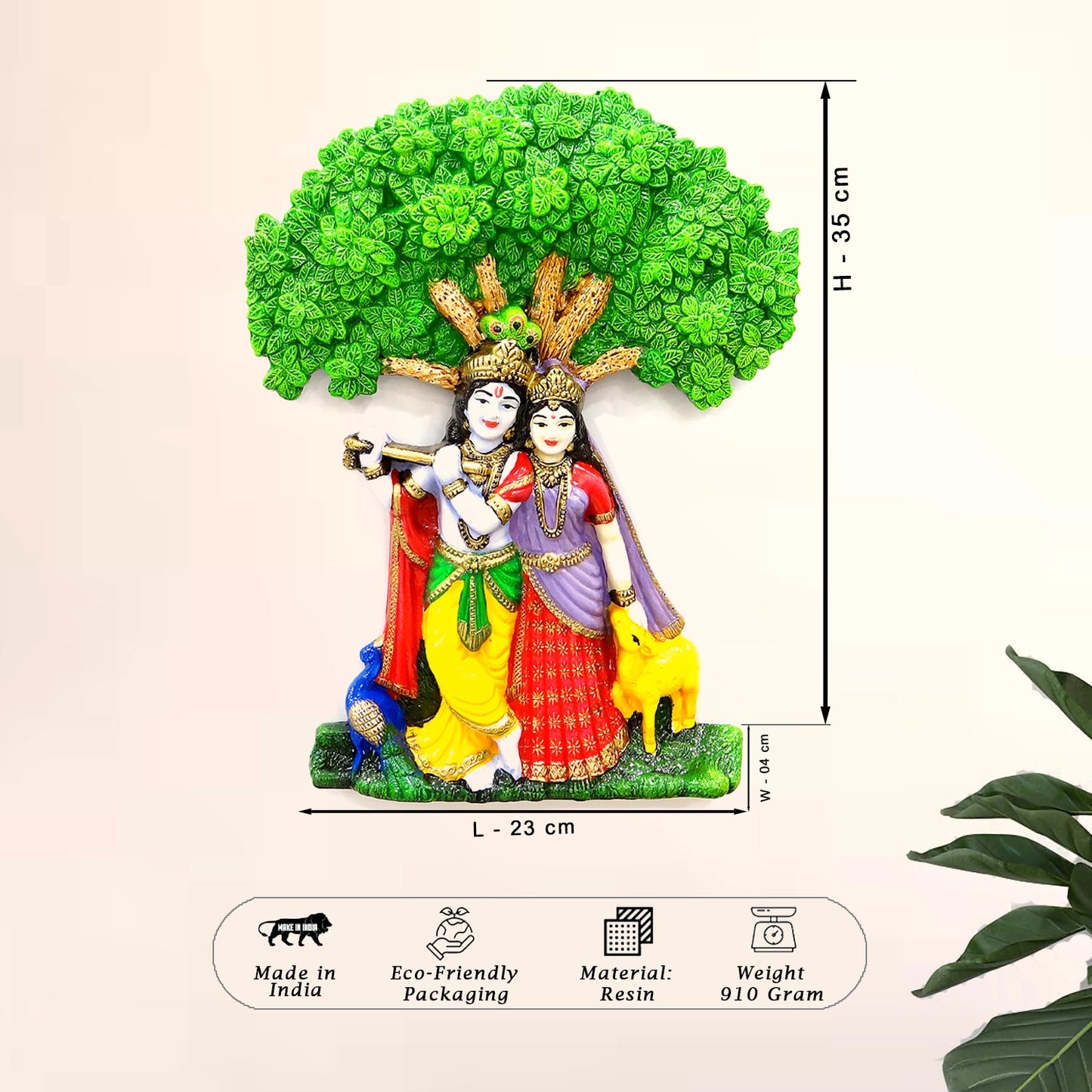 Decorative statue of a couple with a tree, dimensions indicated, on a beige background.