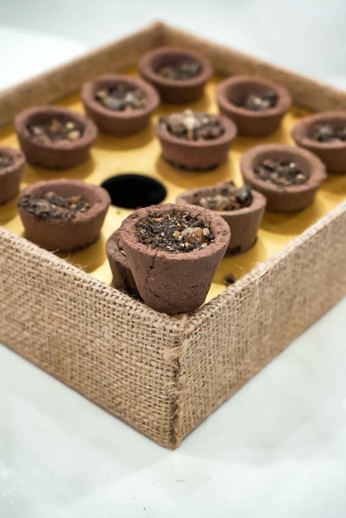 Cow Dung & Natural Sambrani Dhoop Cups – Herbal Gobar Incense with Jute Gift Box with 43%-Upharkaro
