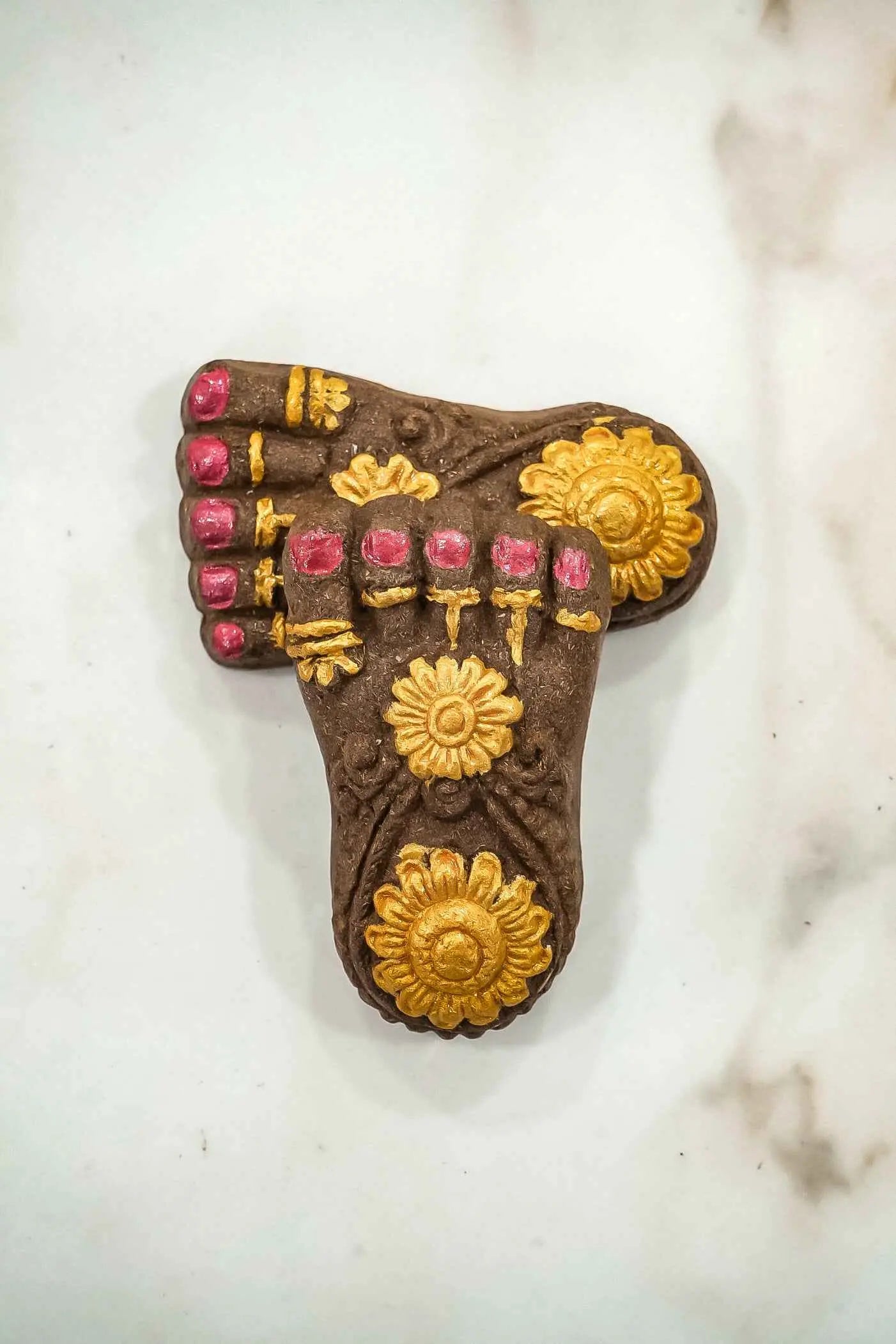 Maa Lakshmi Cow Dung Charan – Eco-Friendly Gobar Paduka for Diwali & Puja-Upharkaro