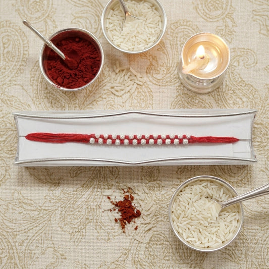 Elegant Minimalist Silver Beaded Rakhi for Brother – Handcrafted Thread