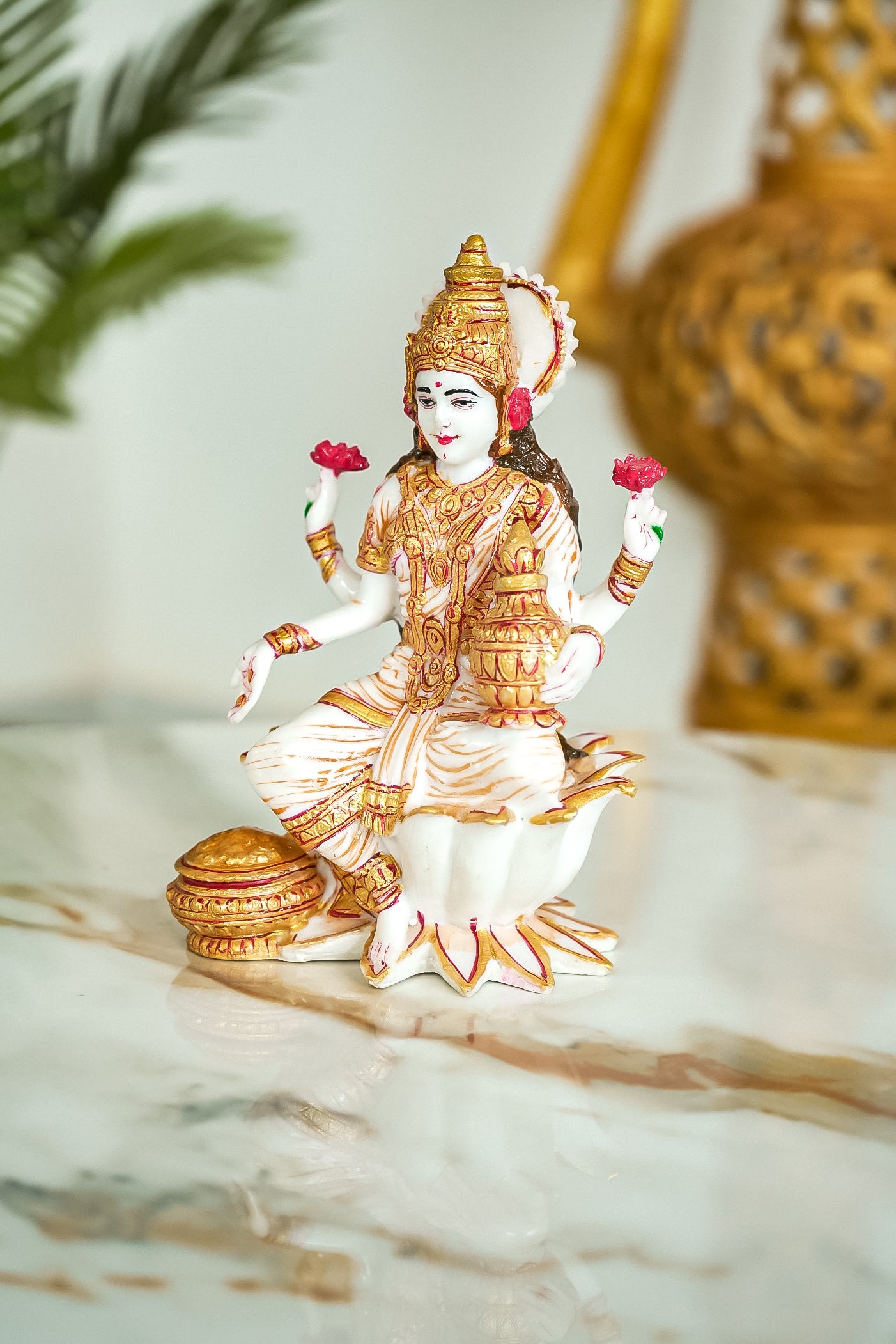 Goddess Laxmi Maa Statue Sitting On Lotus Fine Gold Painting