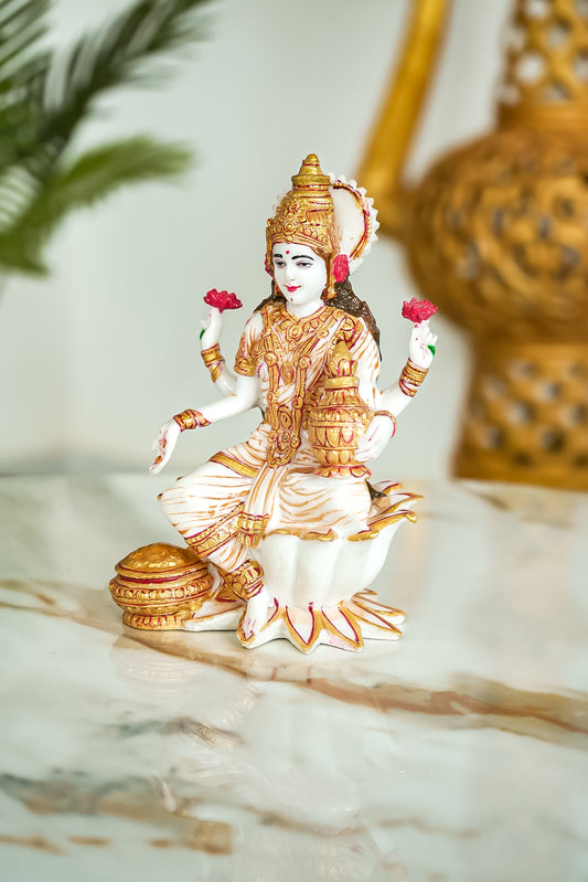 Goddess Laxmi Maa Statue Sitting On Lotus Fine Gold Painting