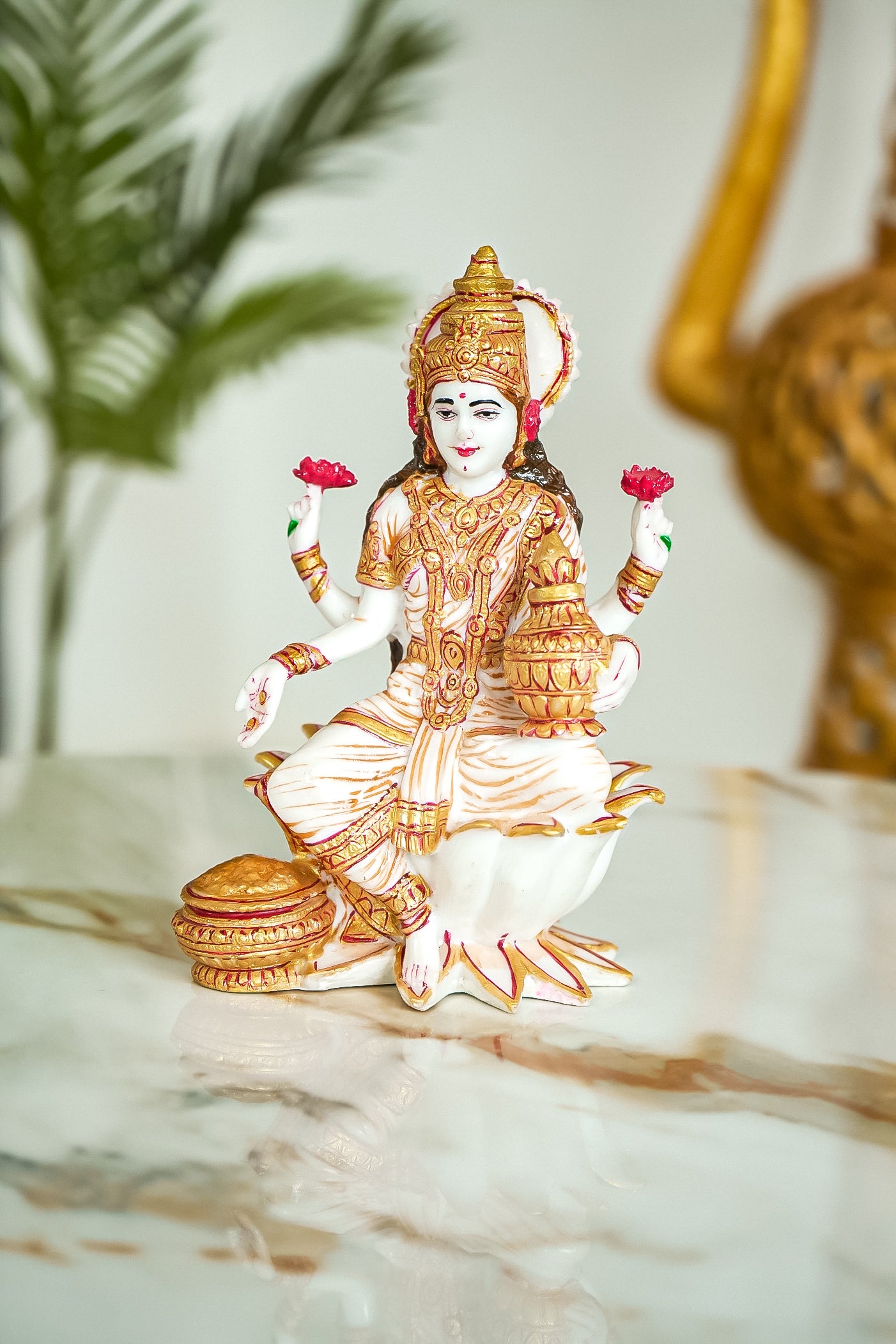 Goddess Laxmi Maa Statue Sitting On Lotus Fine Gold Painting