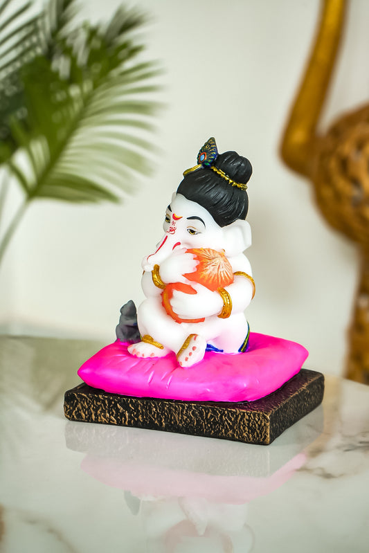 Resin Beautiful Modak Baal Ganesha Sculpture